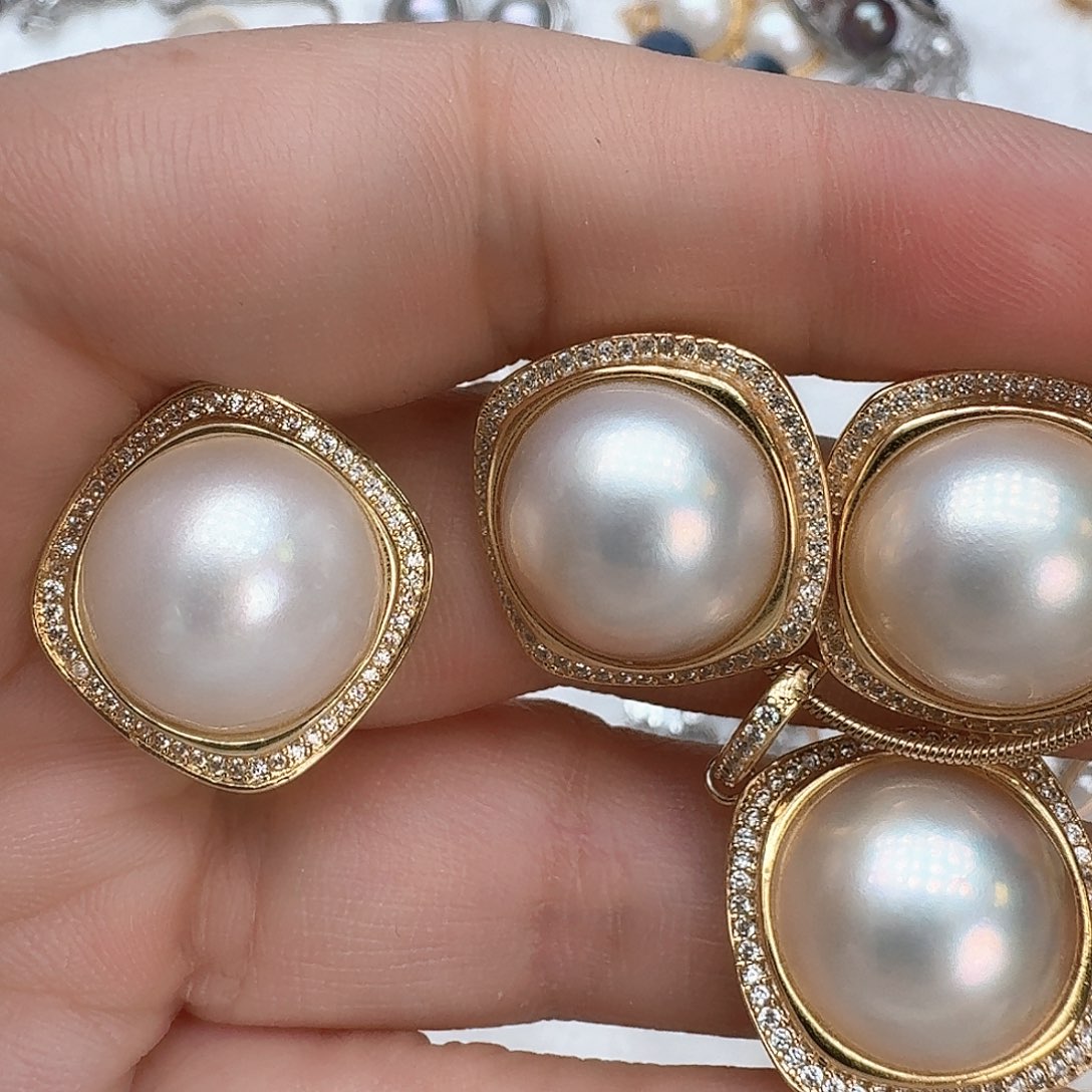 耳饰未镶嵌拼合珍珠（马贝珠）