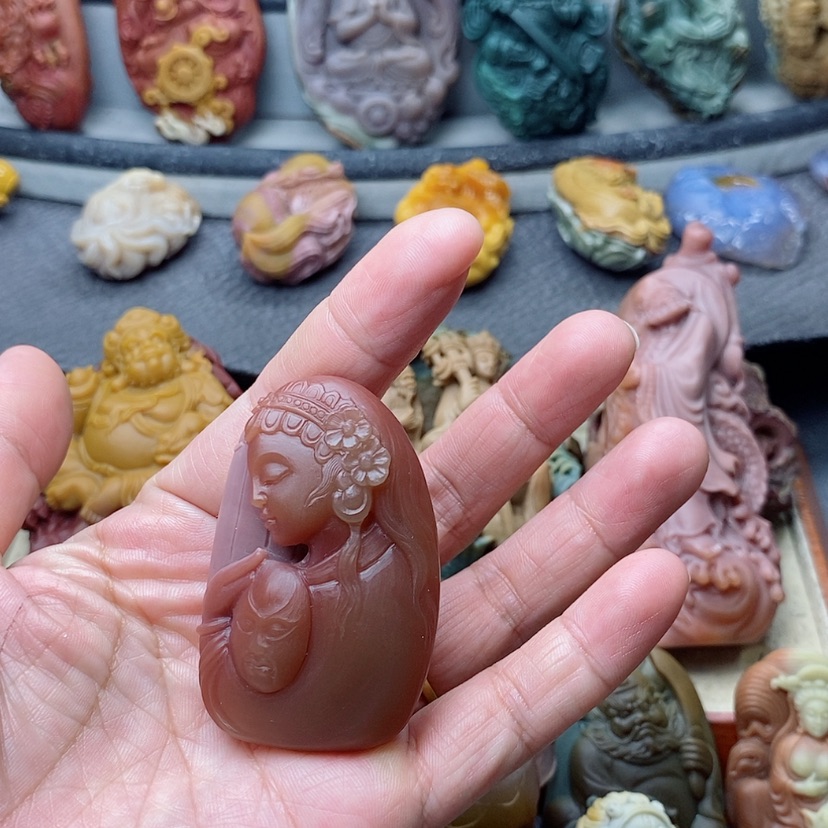 【闪购商品】定制石英质玉吊坠未镶嵌