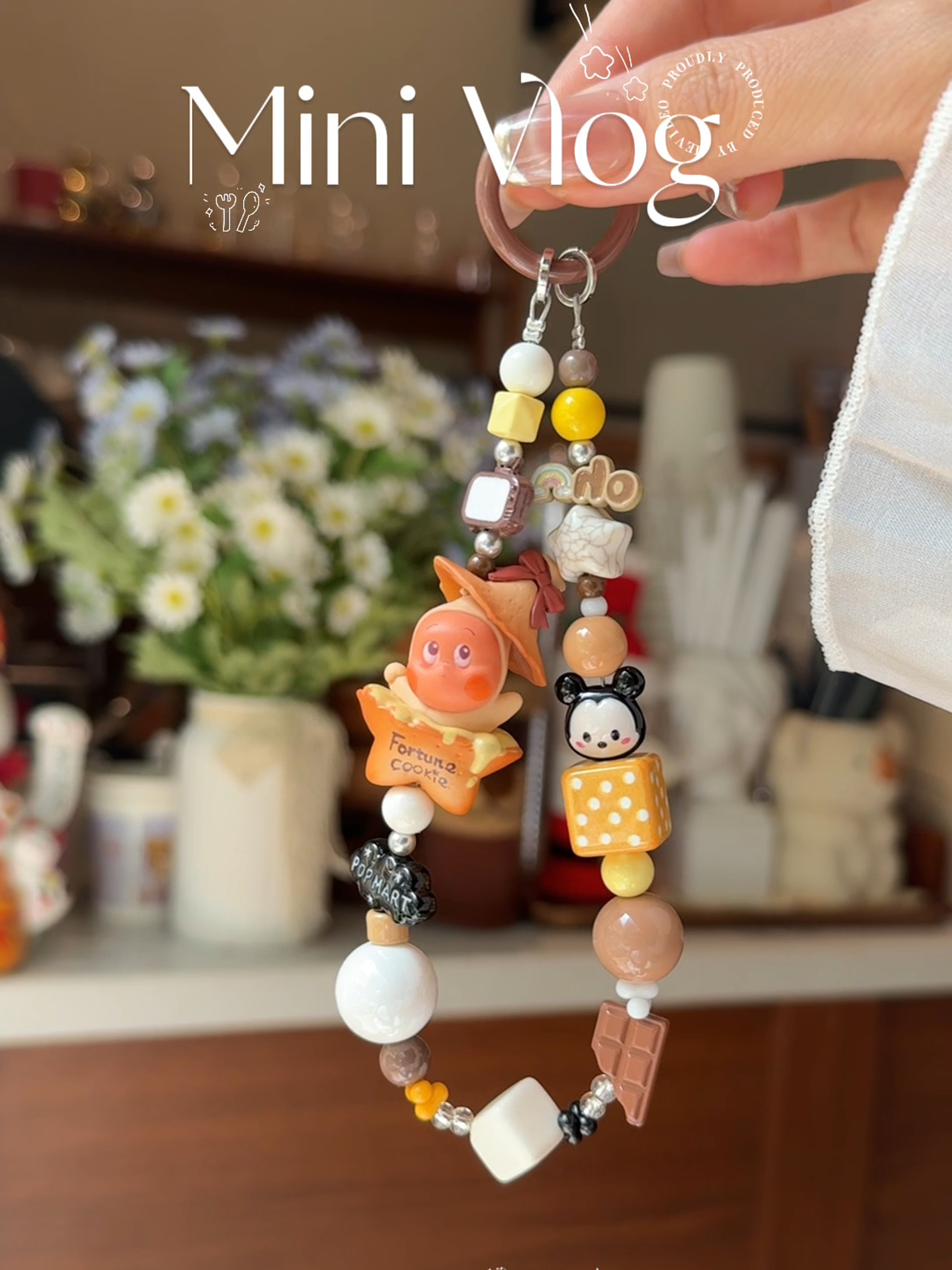 【BG】潮玩手机壳挂件DIY饰品挂饰创意可爱手机链BGXXR