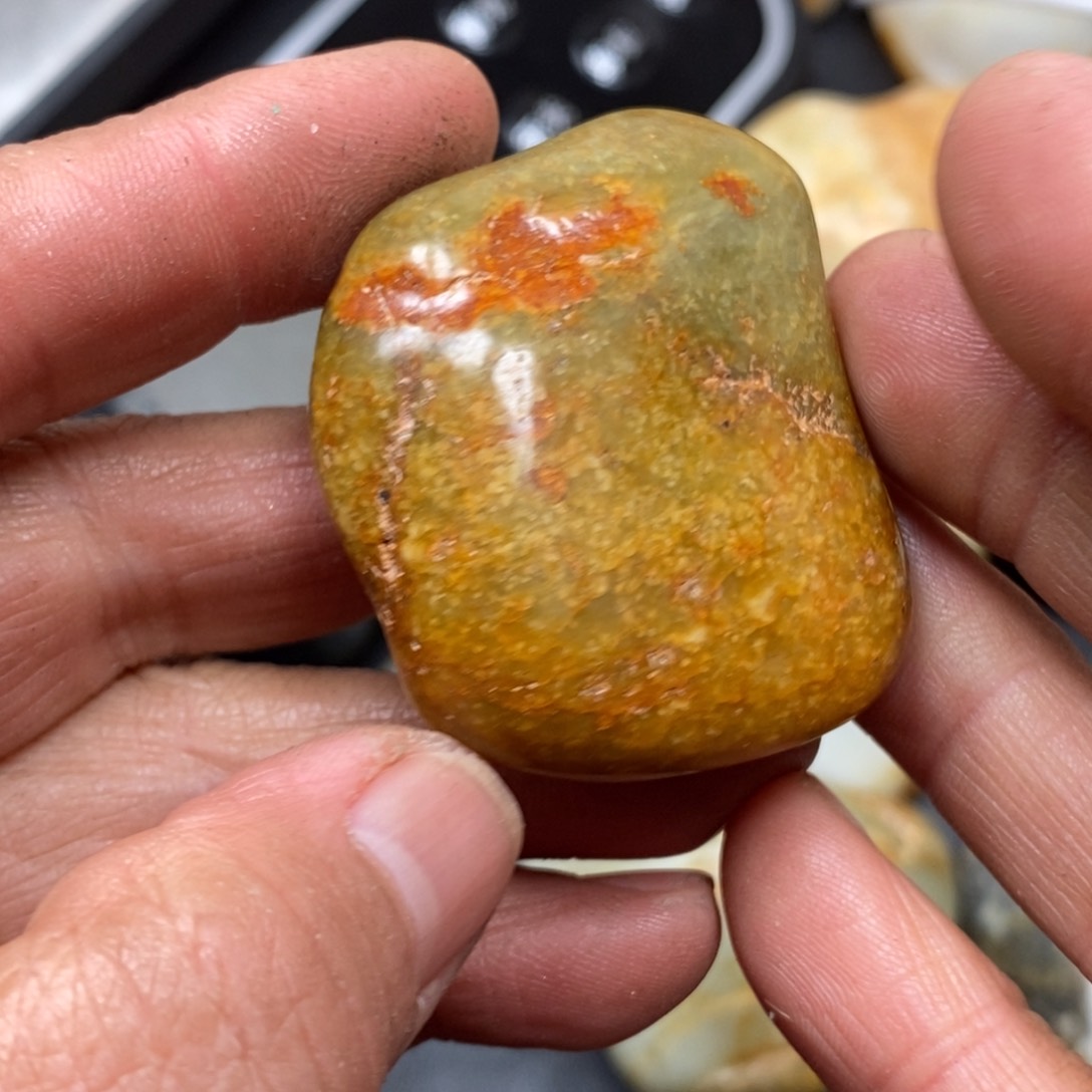 和田玉（糖玉）挂件未镶嵌