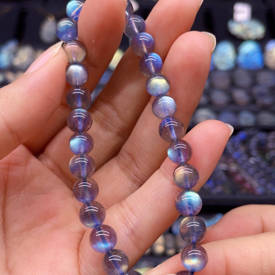 手串未镶嵌长石7.1左右