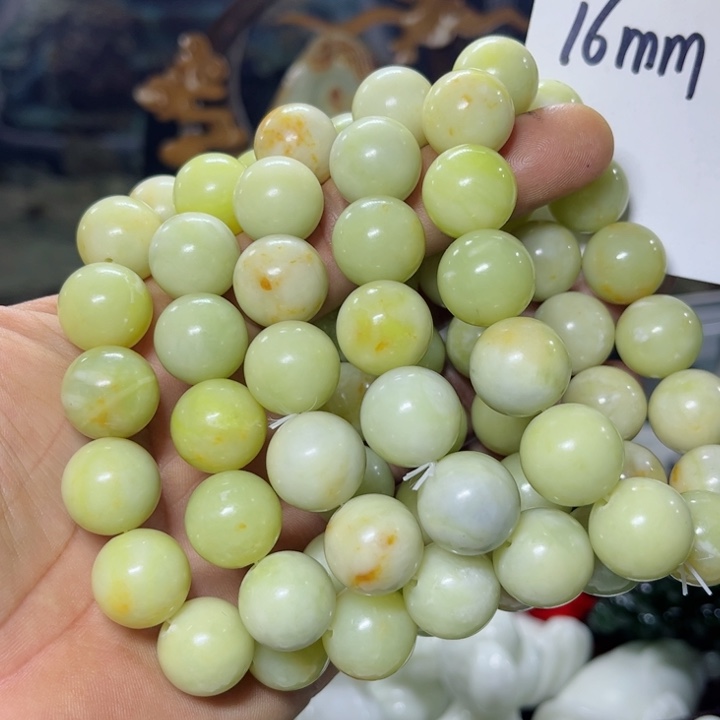 蛇纹石玉手串未镶嵌