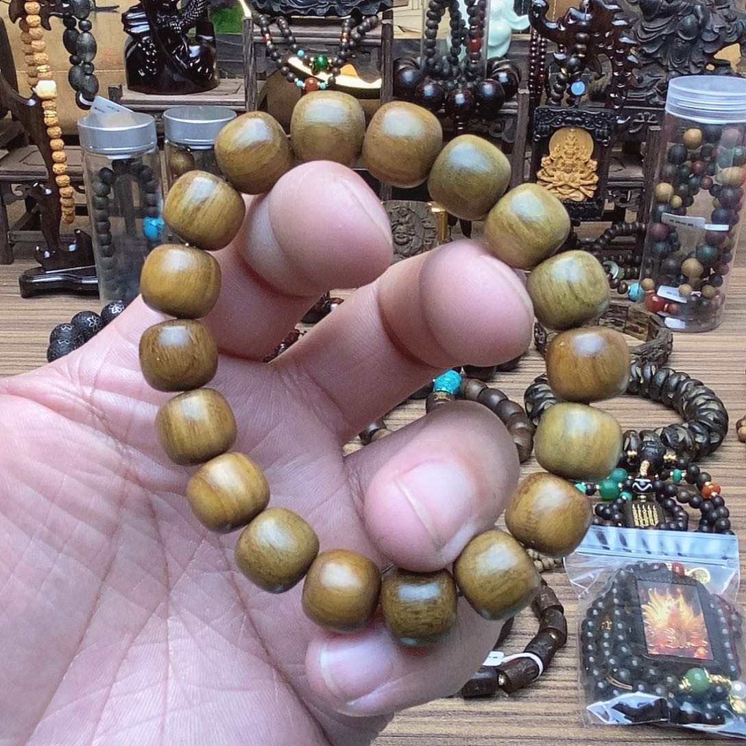 滴血莲花菩提手串