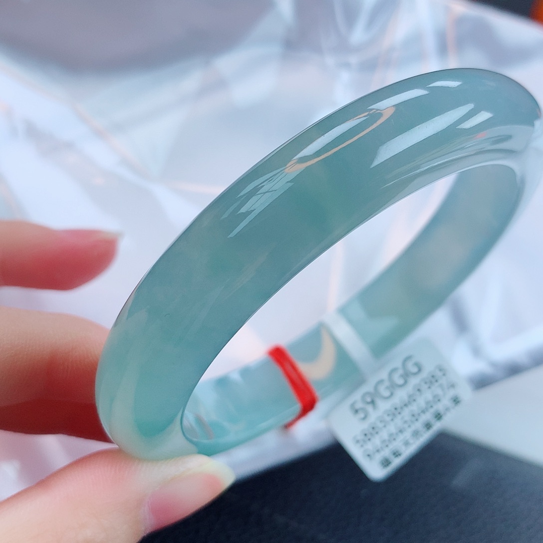 翡翠手镯未镶嵌缅甸天然翡翠a货