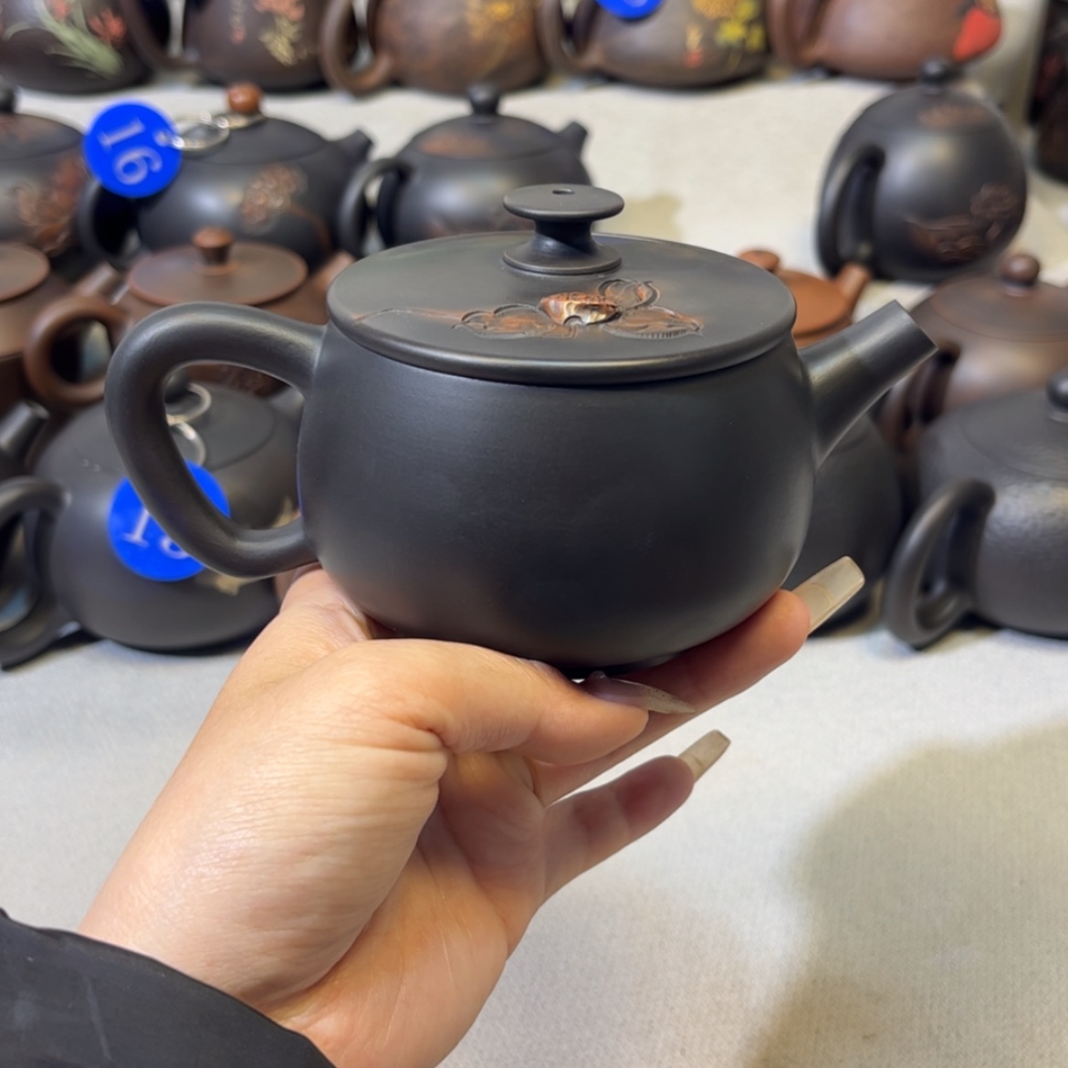 【闪购商品】红泥 莲蓬 容量 210c x