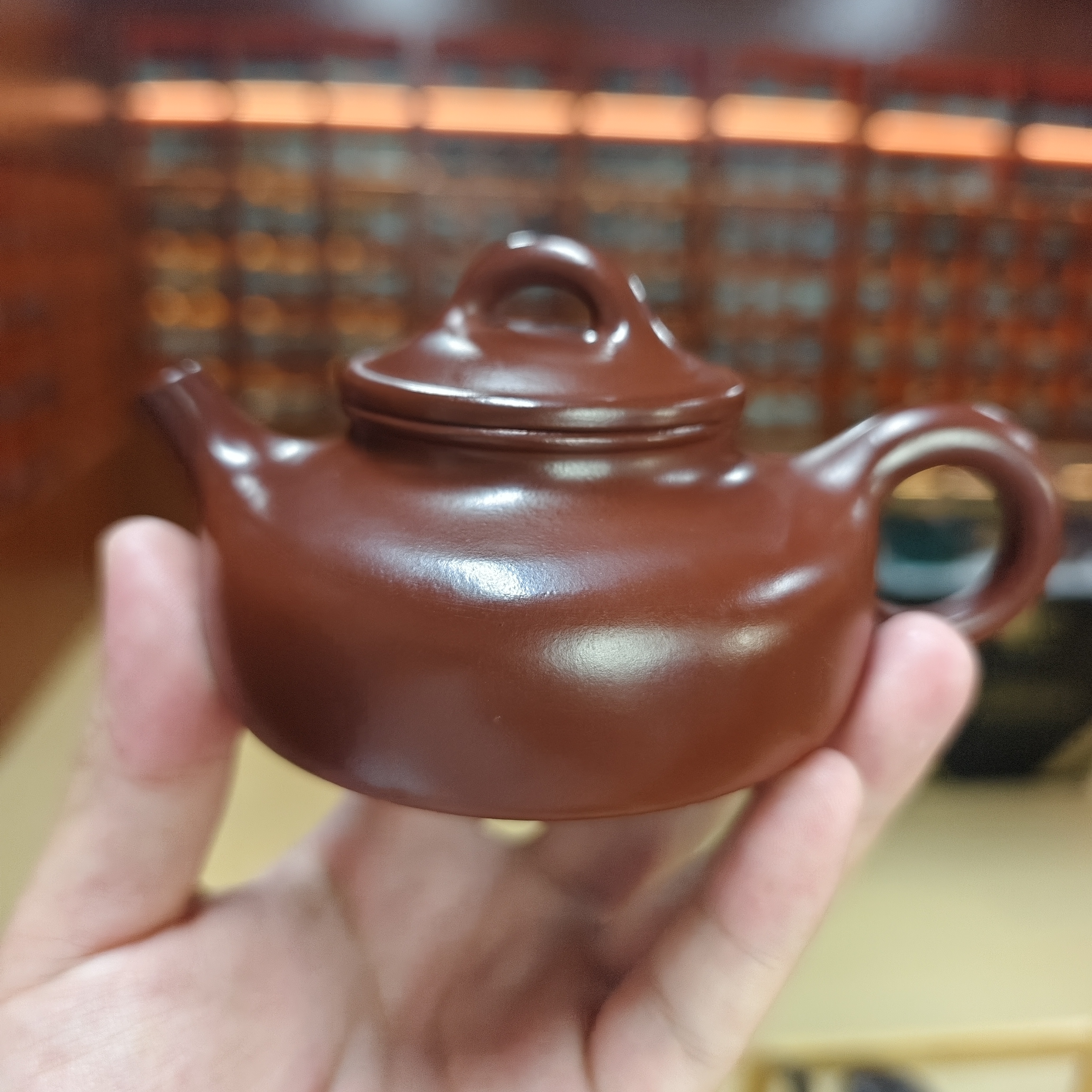 大红袍 折肩德钟 紫砂壶