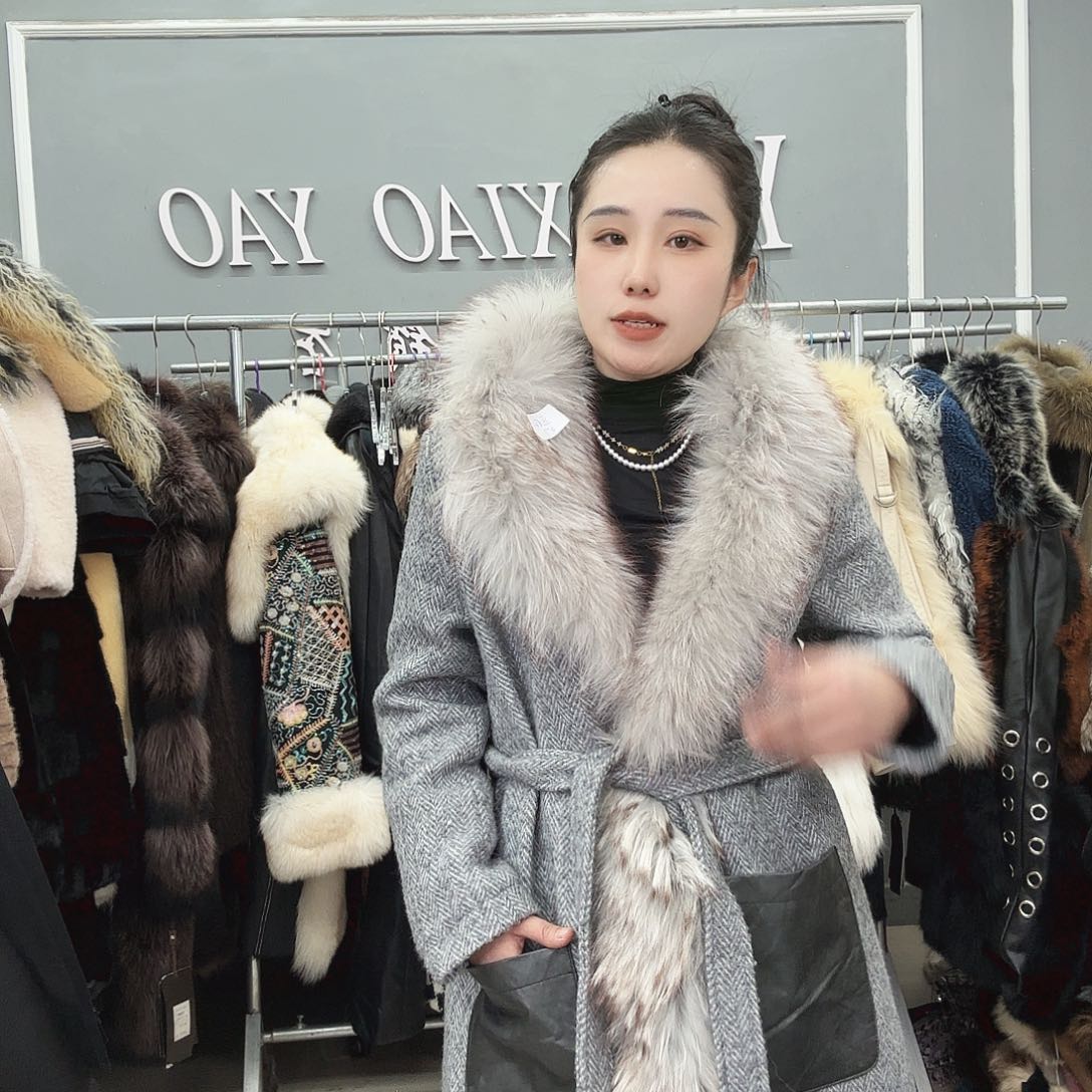 姚小妖家高端皮草