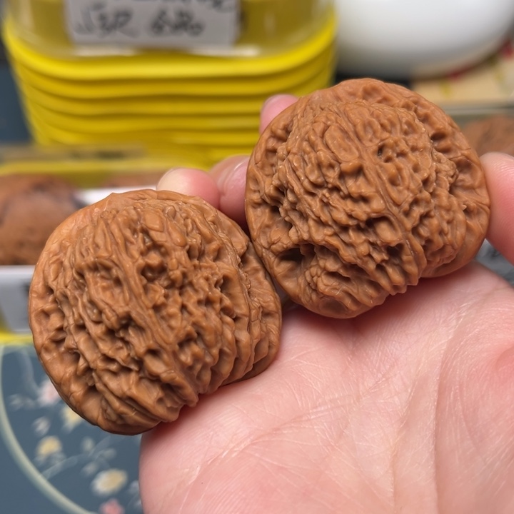 文玩核桃把件39-35345-05