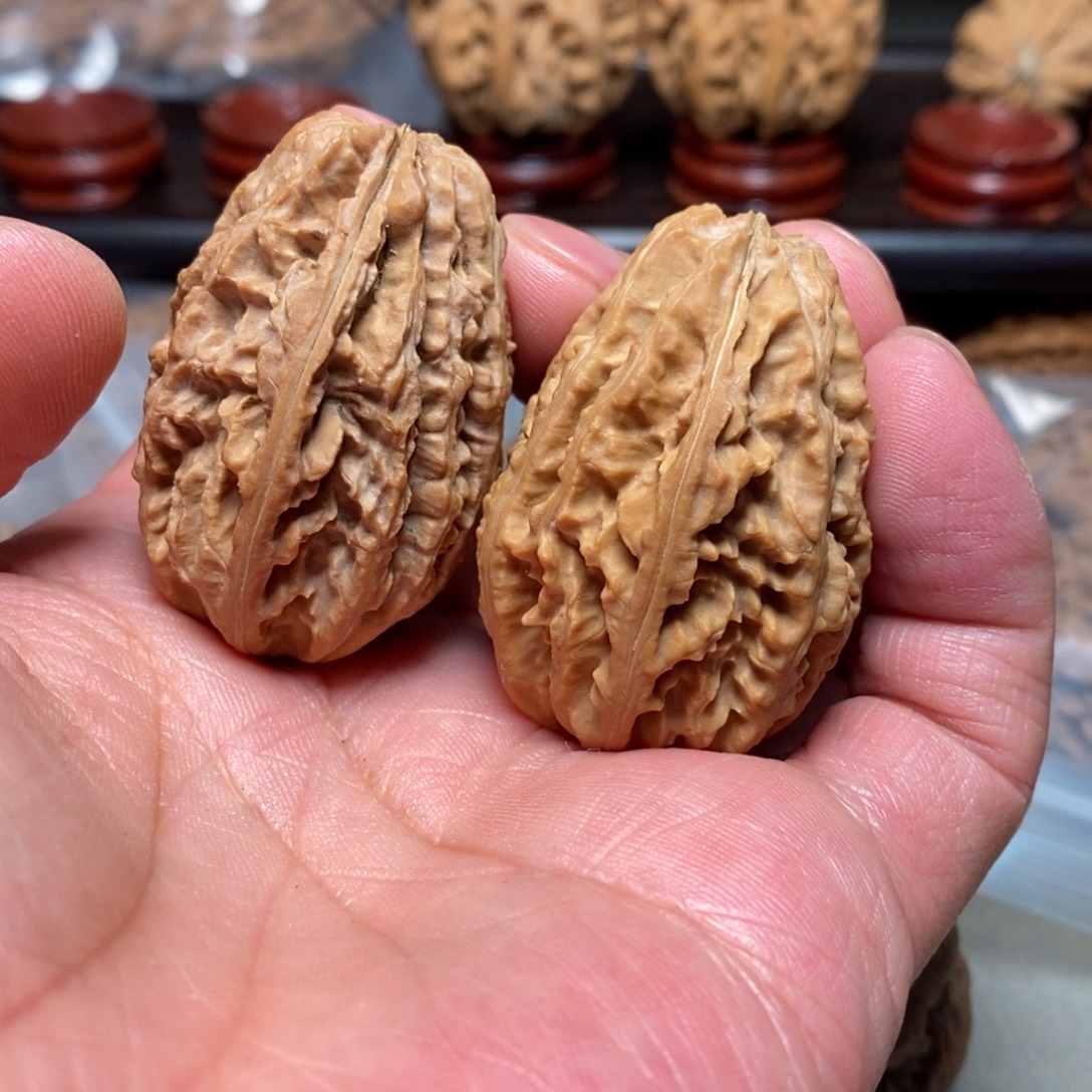 鱼***乐文玩核桃吊坠08文玩核桃把件