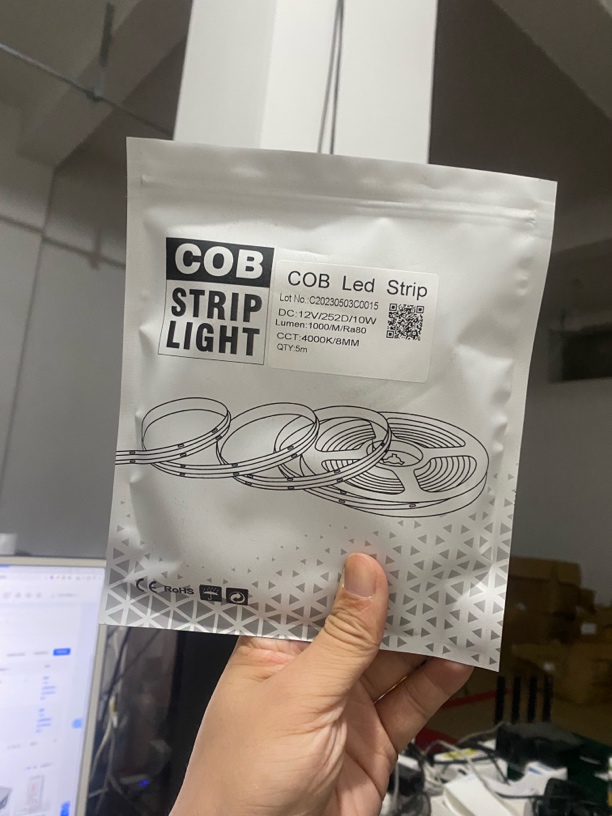 12V灯带暖白光COB一卷5米