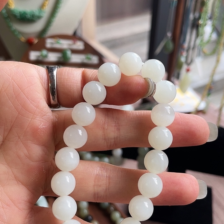 手链未镶嵌和田玉