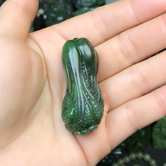 和田玉（碧玉）未镶嵌颈饰