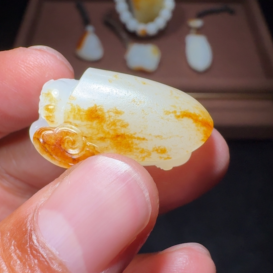 和田玉未镶嵌挂件