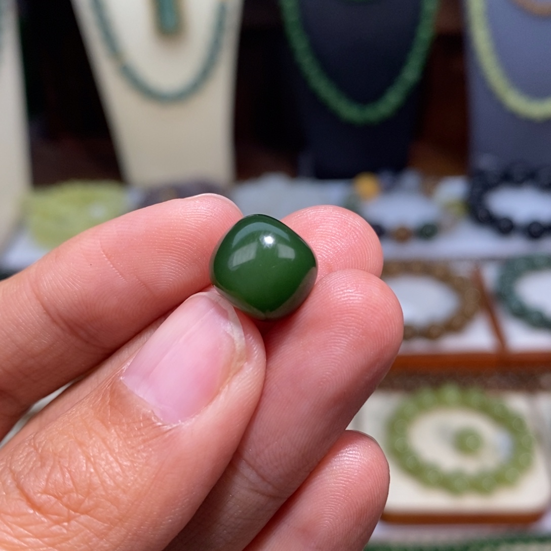 清***风和田玉未镶嵌手串