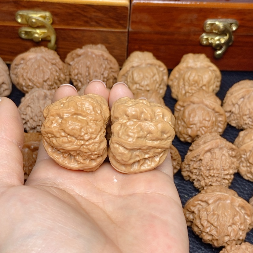 【闪购商品】文玩核桃吊坠蛙蛙39