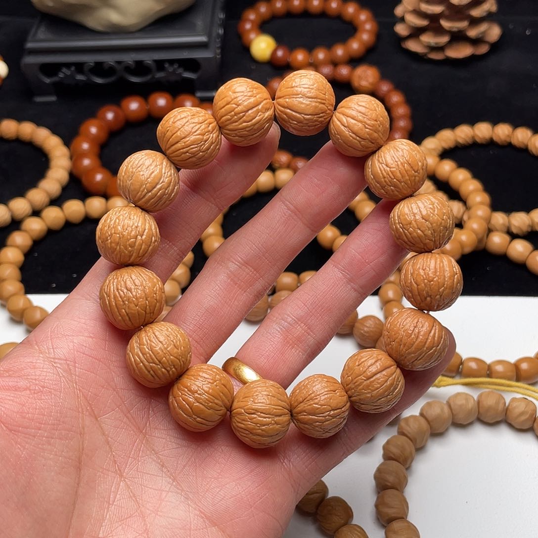 猴头核桃手串凤羽 福利