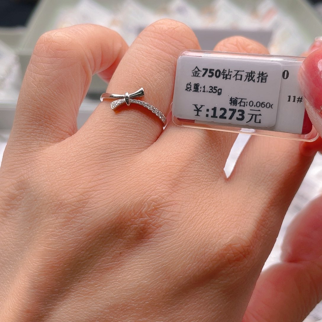戒指/指环18K金镶嵌钻石