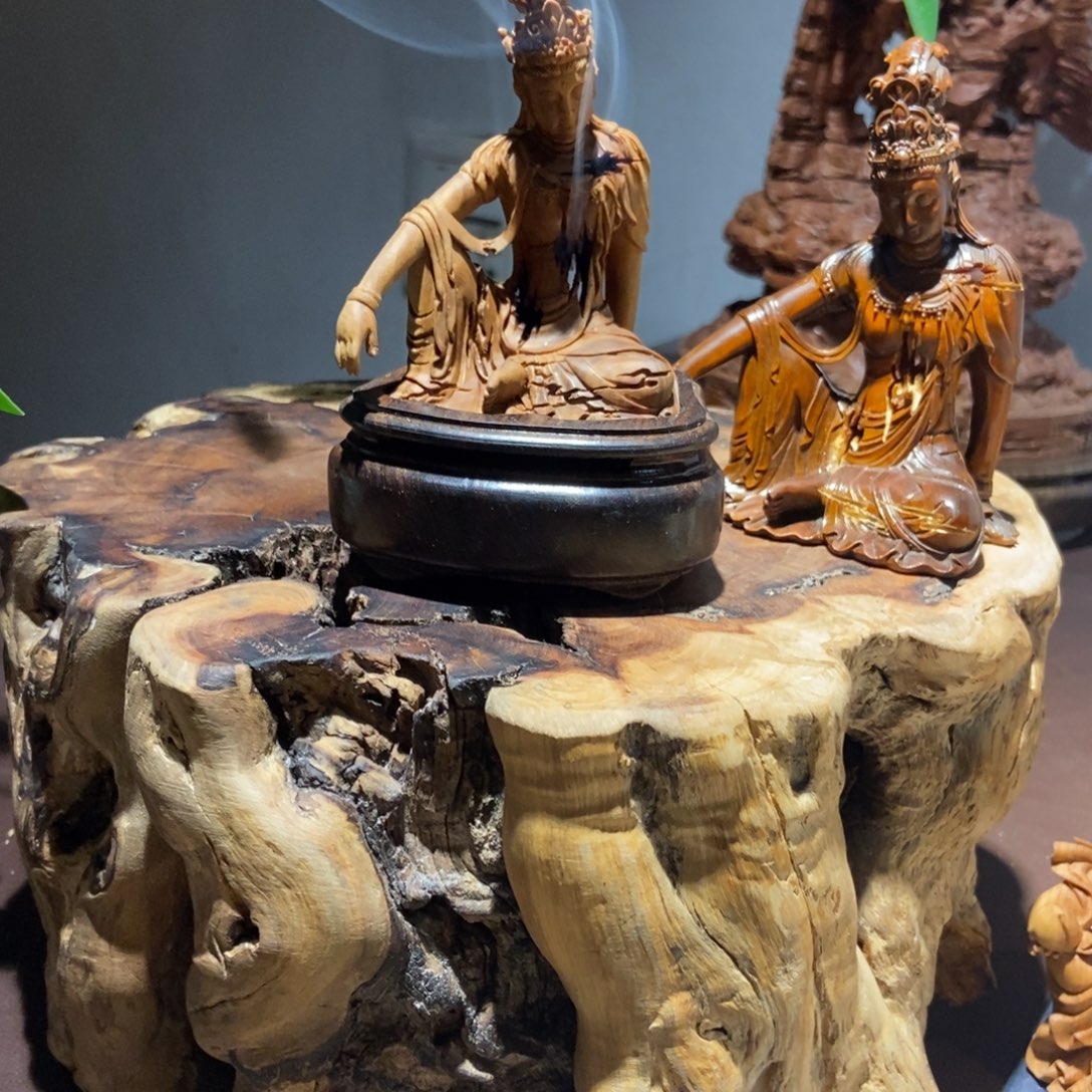 大***愚檀香木檀香木工艺品摆件