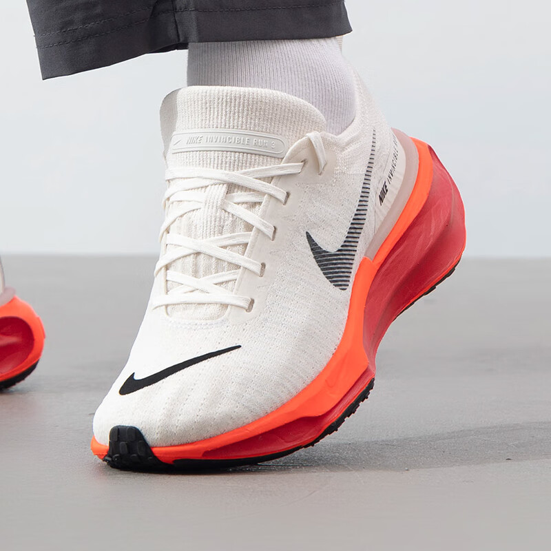 Nike耐克男鞋2025新款INVINCIBLE 3缓震透气公路跑步鞋DR2615-009