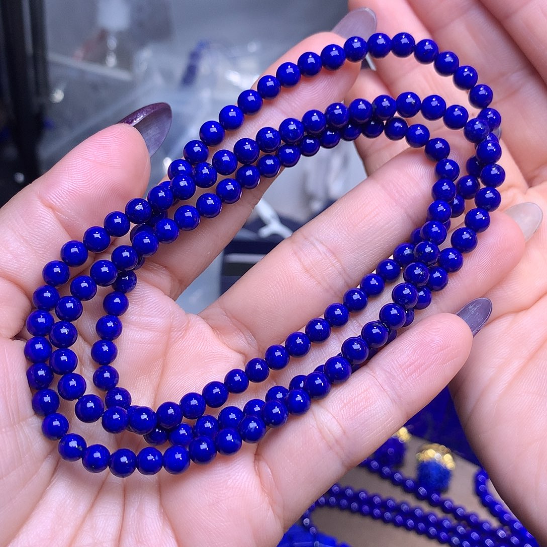 陆***崟青金石未镶嵌5.3m长链克莱因蓝顶品