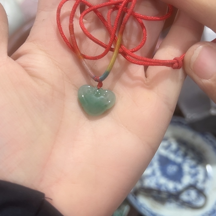 同***振扇子民俗文化的艺术