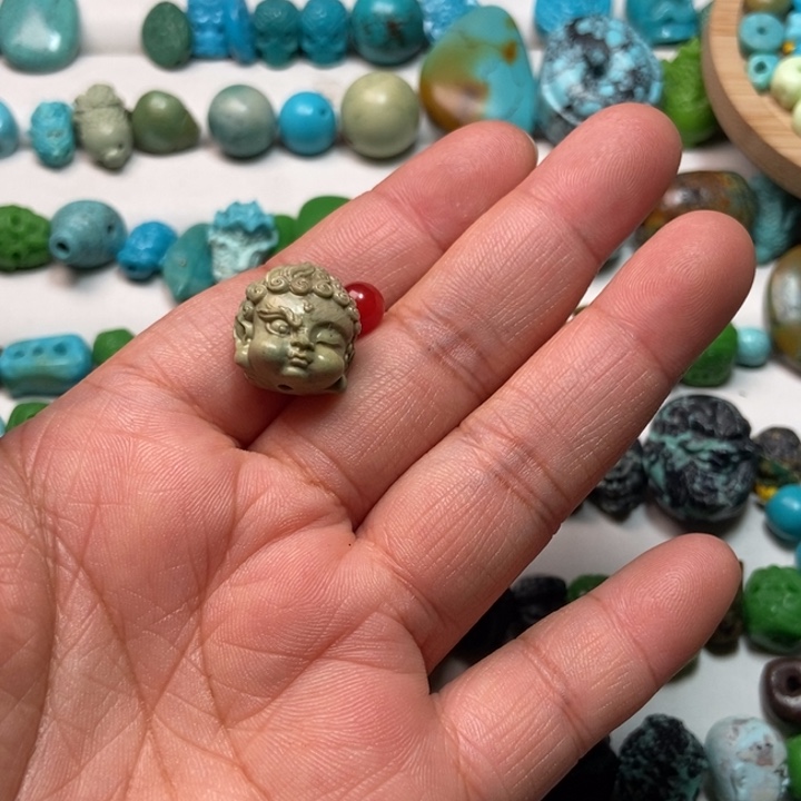 南红玛瑙未镶嵌颈饰