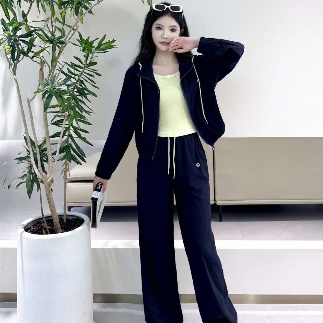 休闲风秋季常规款厚款女短外套开衫连帽宽松洋气套装