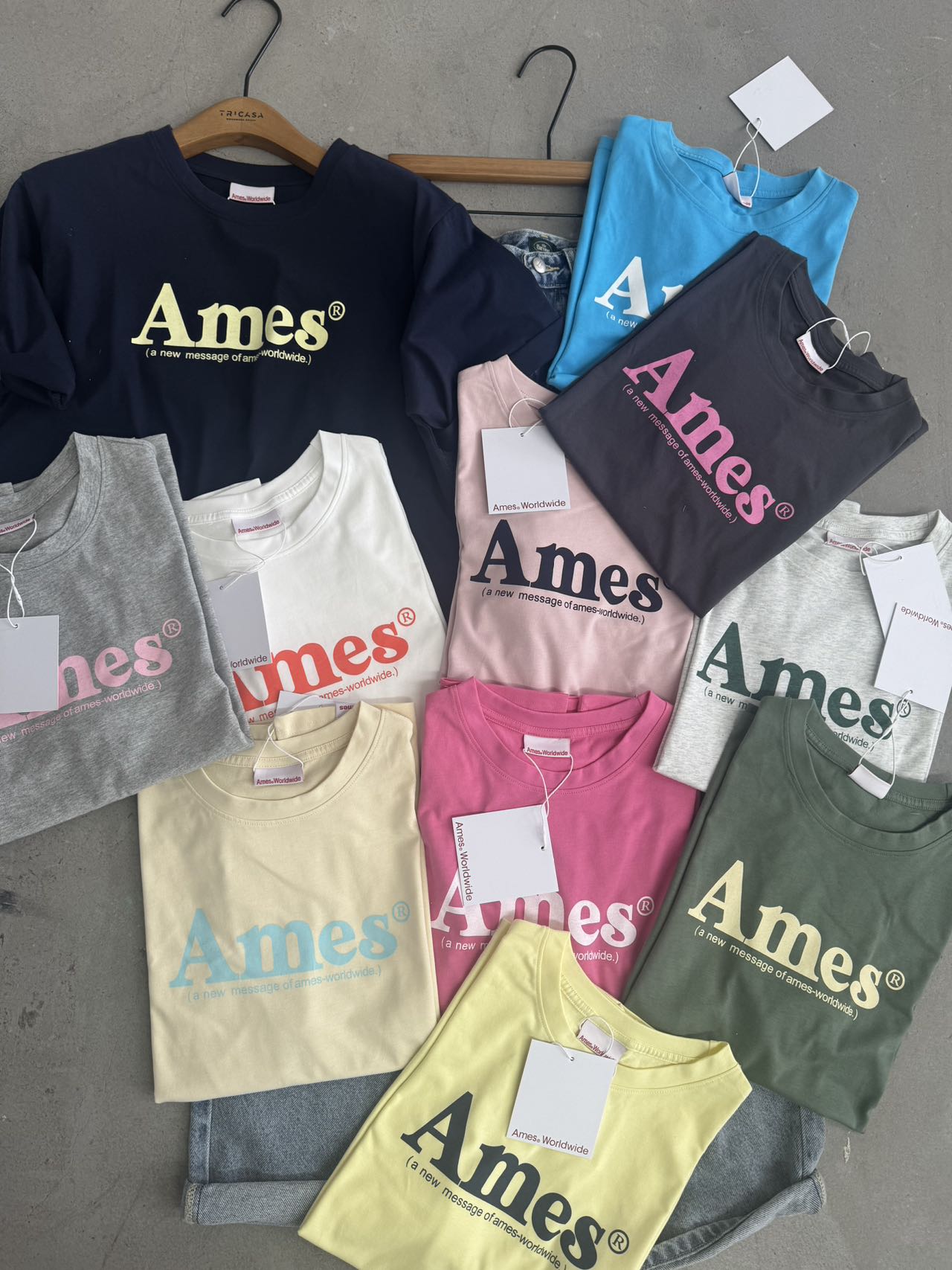 LD25183常规款运动短袖情侣圆领T恤字母休闲风女士