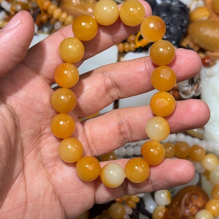 和田玉颈饰未镶嵌12