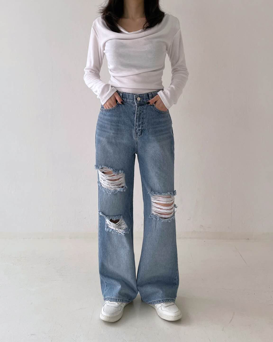 红姐严选韩时尚高腰破洞牛仔裤