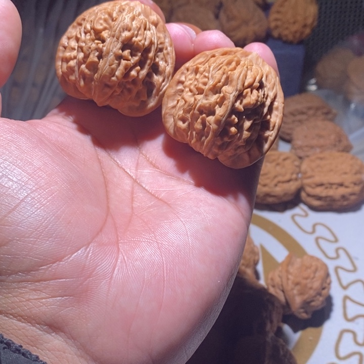 把件文玩核桃‘****ツ四座楼