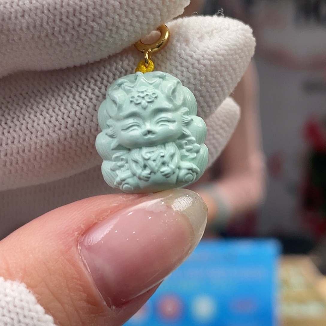 绿松石未镶嵌挂件