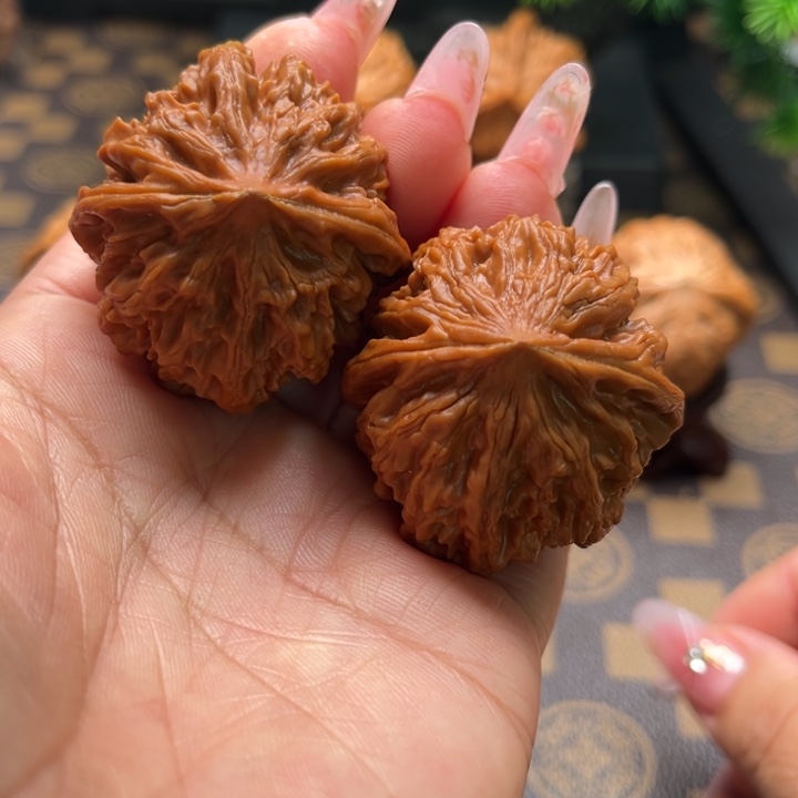 核桃40九龙文玩核桃