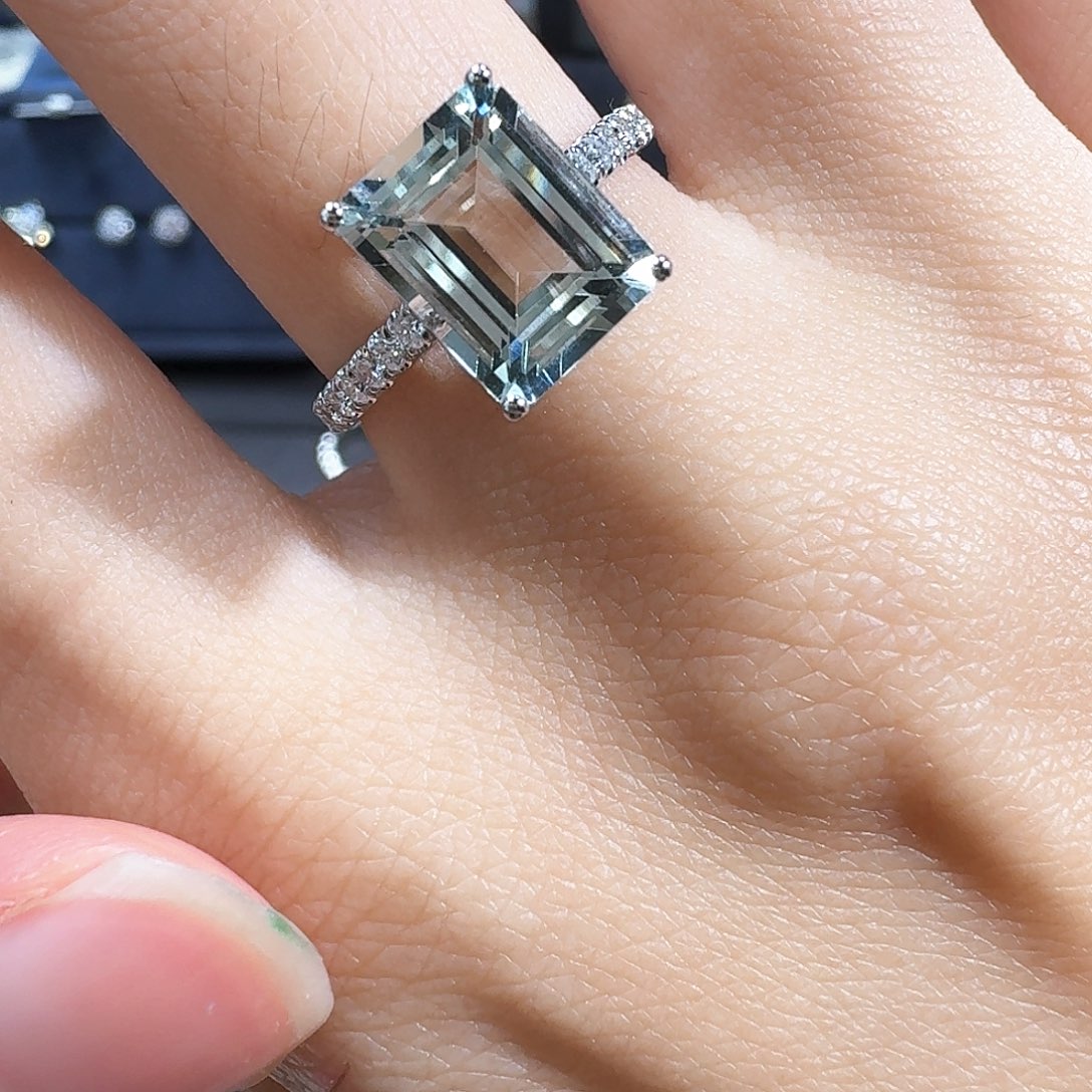 海蓝宝石戒圈18K金镶嵌萱*