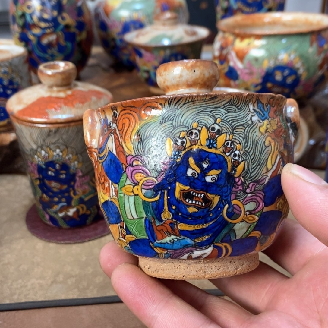 手工制作的一款宝瓶