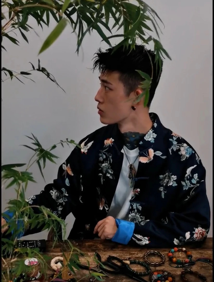 栖山筑食 中式唐装   山见