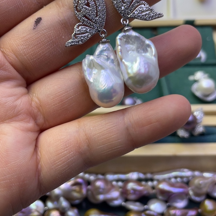 淡水珍珠耳饰合金