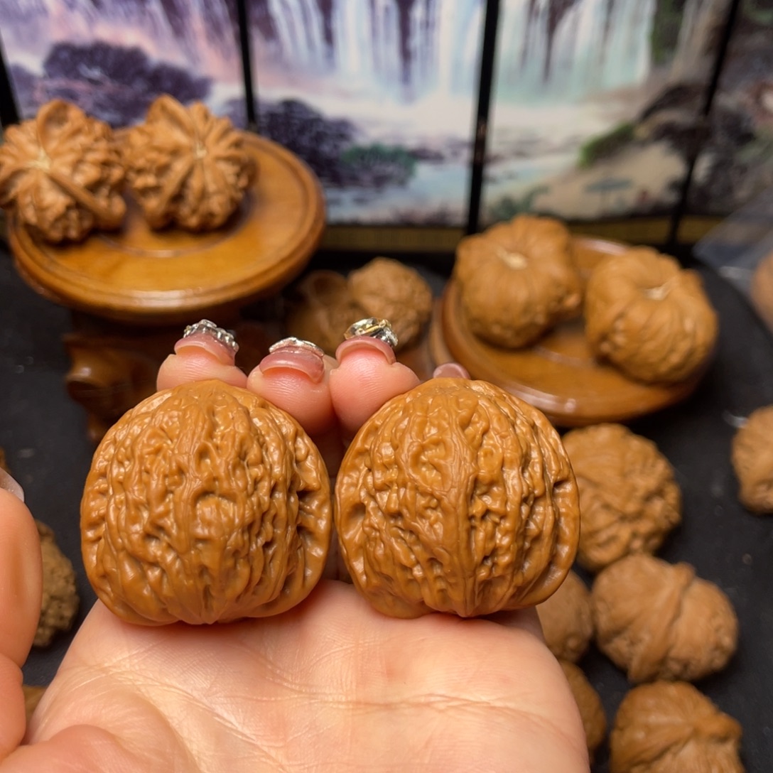 文玩核桃把件36铁锤