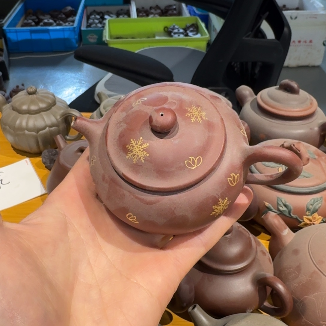 小***话紫砂茶壶原矿原石的制作方法