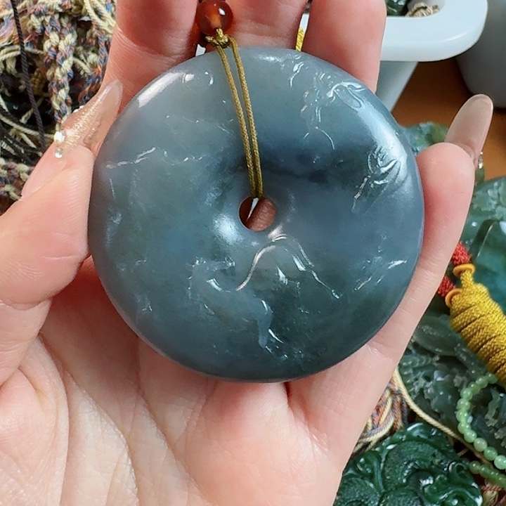 和田玉挂件未镶嵌