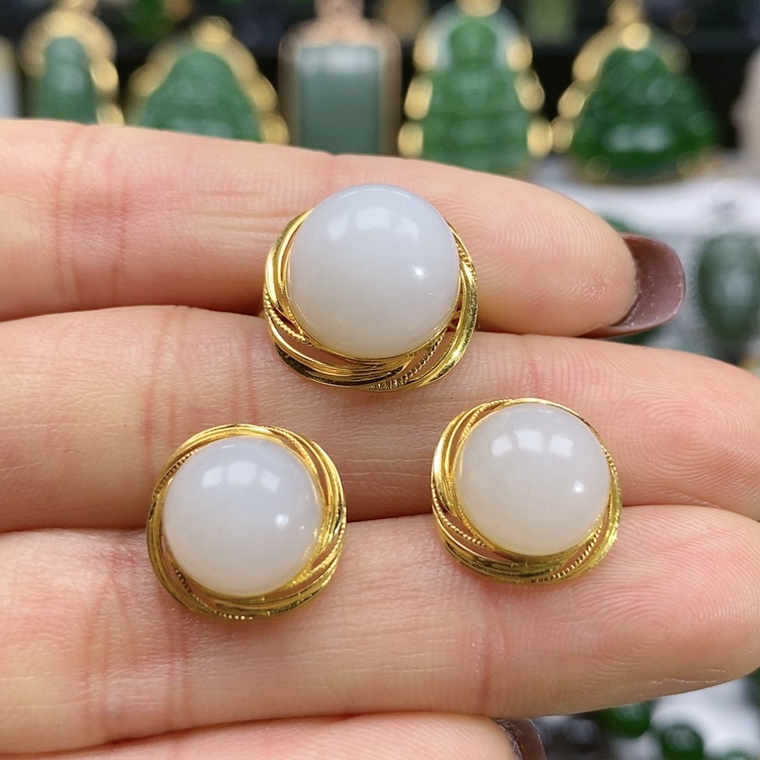 和田玉颈饰18K金镶嵌套装