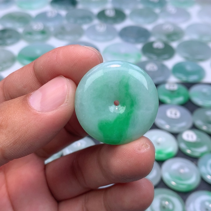 翡翠未镶嵌颈饰缅甸天然A货翡翠29.6-6.0