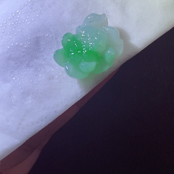定制翡翠未镶嵌翡翠