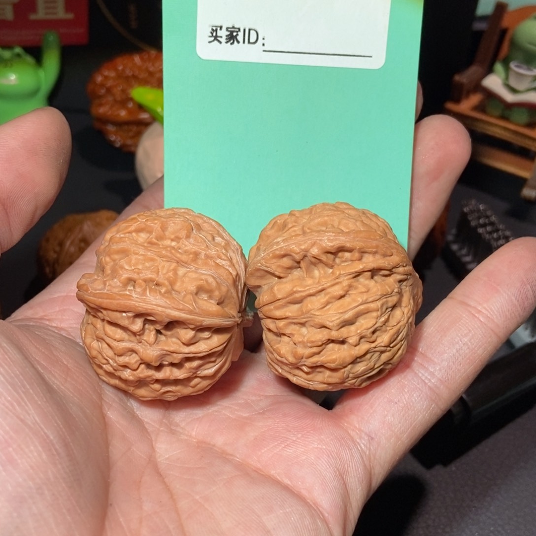 文玩核桃把件老****保111磨盘