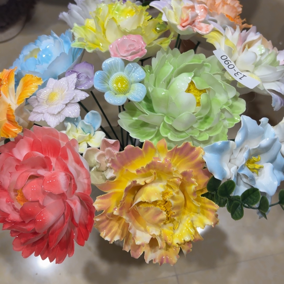 1390 陶瓷花，20发货，退款拉黑