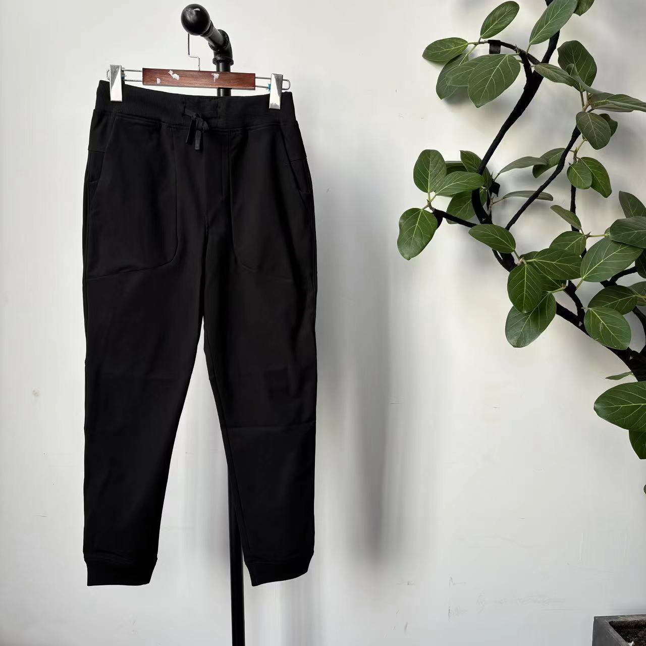 5-11J-28 男士25年春季新款束口运动卫裤休闲裤  3338B