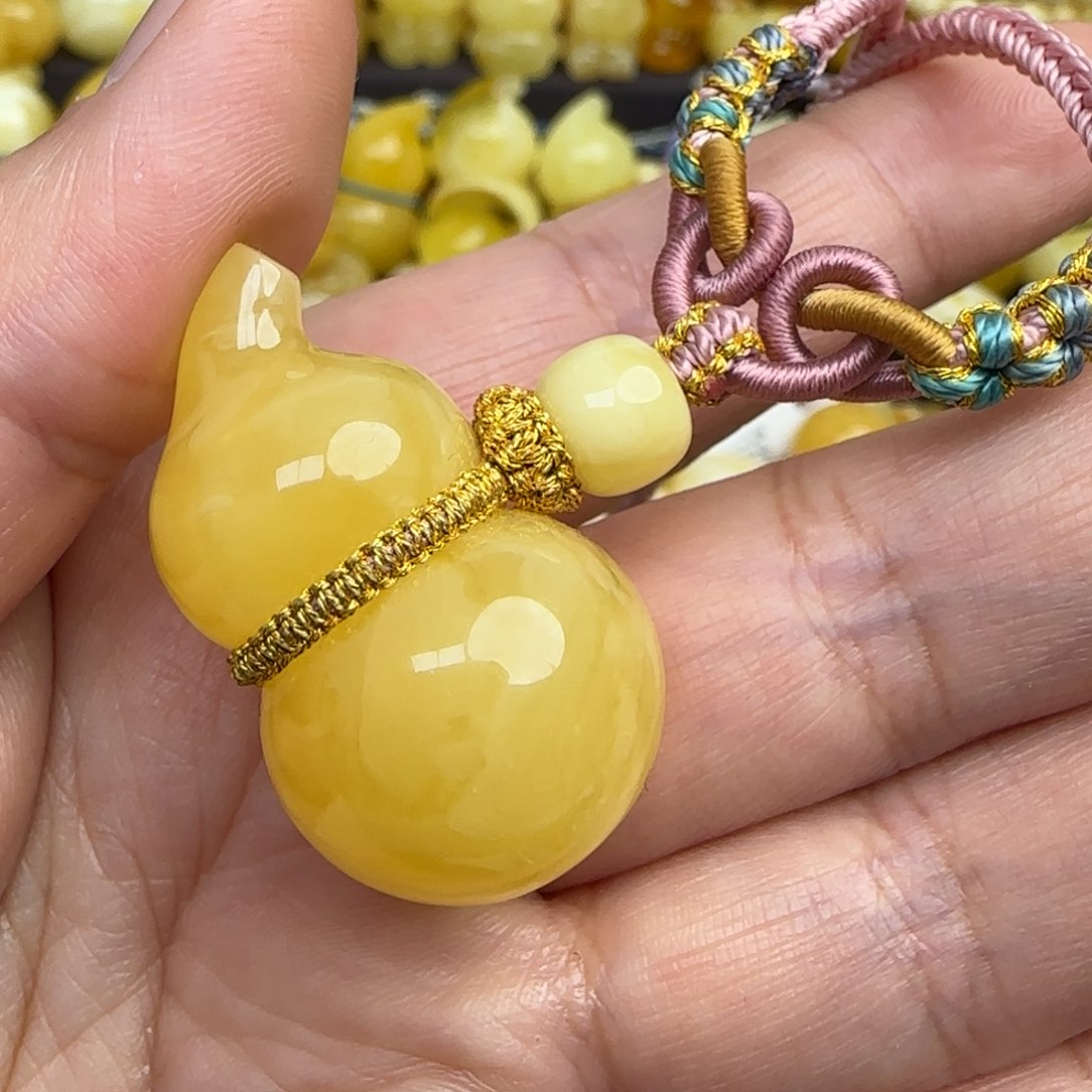 蜜蜡套链未镶嵌天然俄料蜜蜡葫芦吊坠
