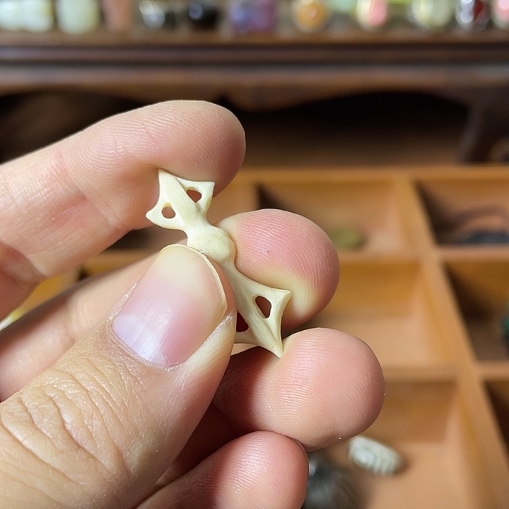 【闪购商品】鹿骨吊坠吉**意真不错特别棒特别好