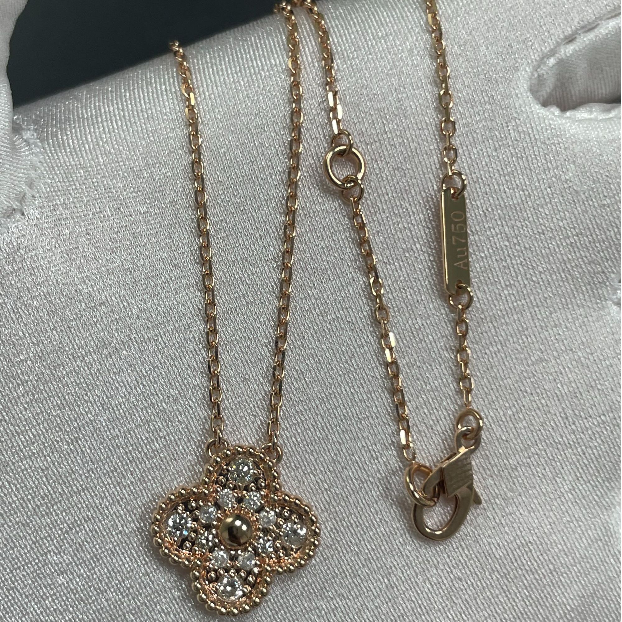 （双12）18金单花满钻项链    多样性发一件