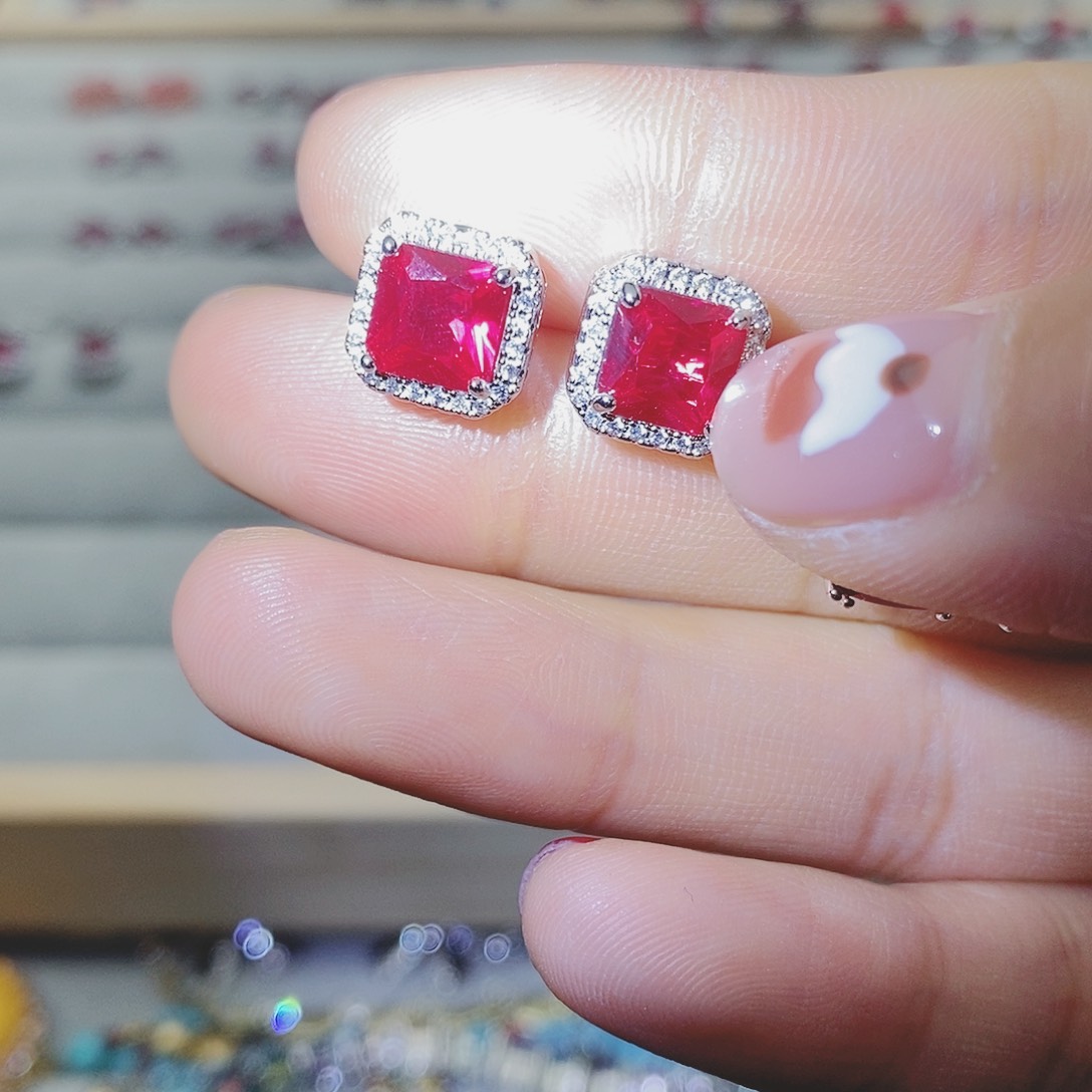 【闪购商品】托帕石耳饰银S925镶嵌